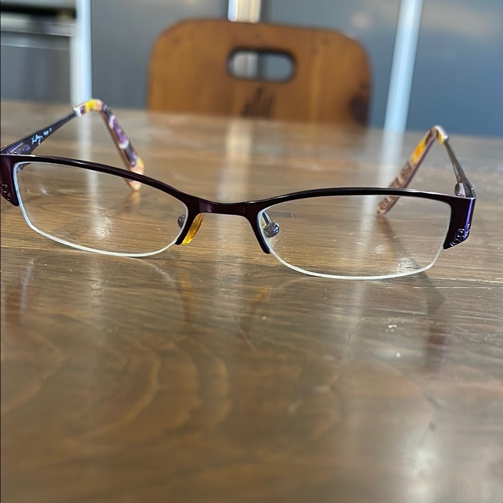Girls Vera Bradley Eyeglasses.